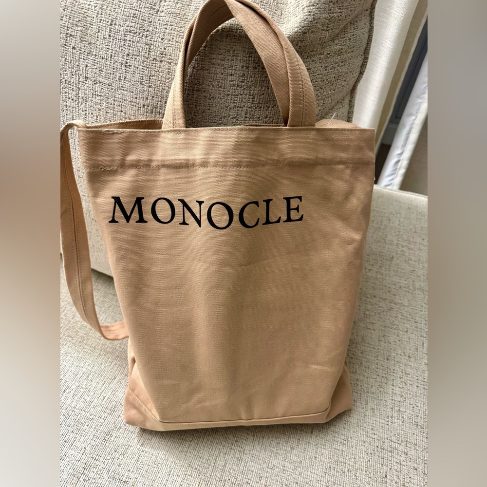 NWOT Monocle Magazine Tote Voyager Canvas bag - Crossbody/ Shoulder